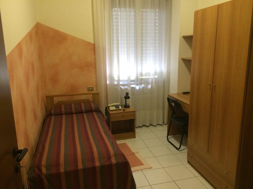 Albergo Cristallo Cittiglio Kültér fotó